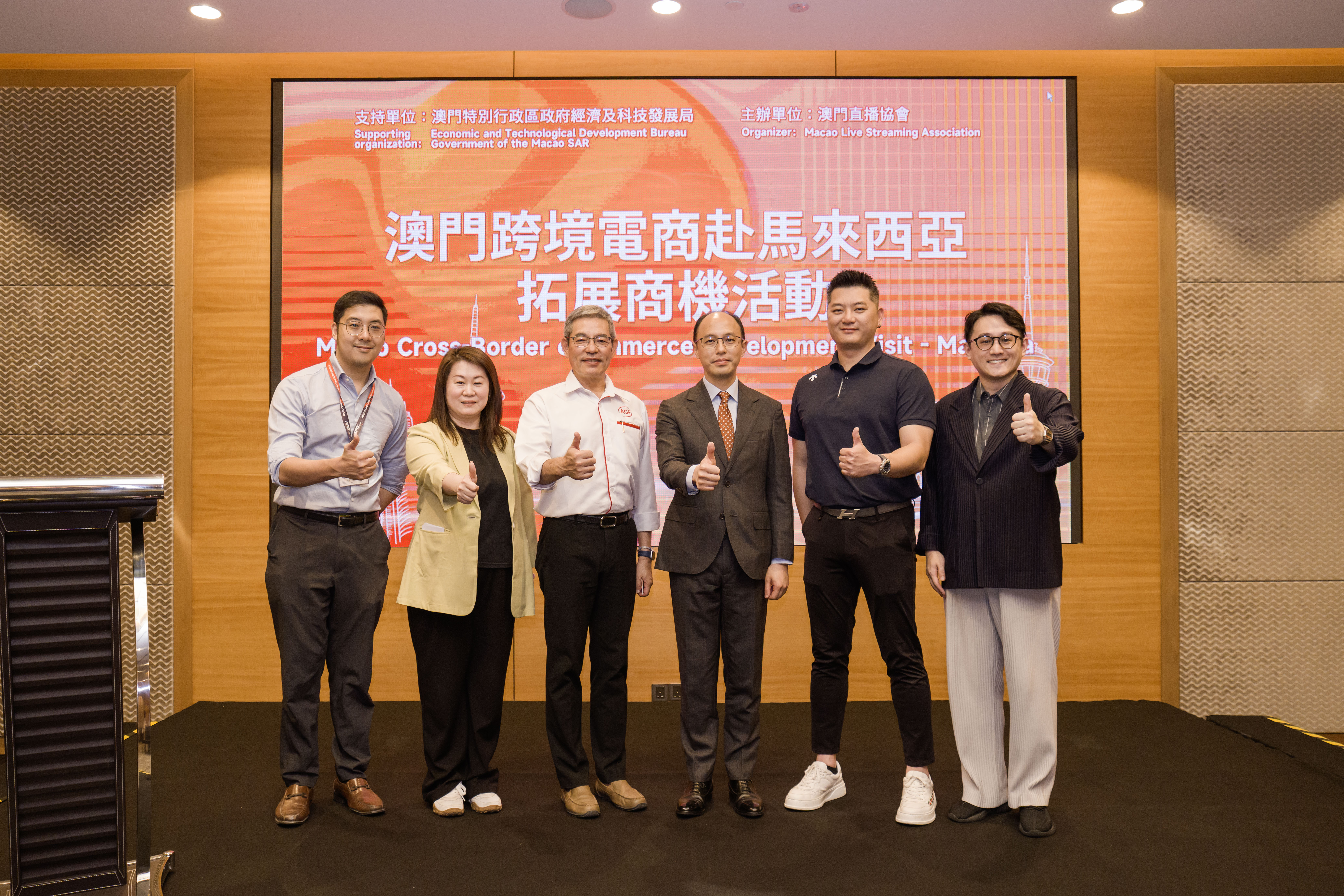 9c3ae1834daf0e86e8e65bb15c6130f0.jpg 9c3ae1834daf0e86e8e65bb15c6130f0.jpg